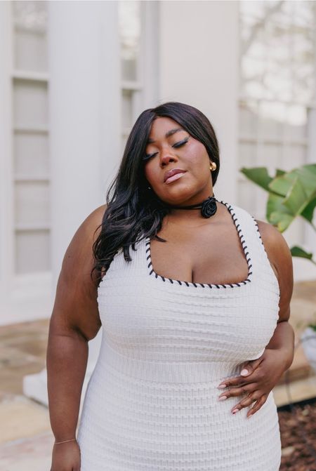 Going a little sexy with this knit woven body on dress. Runs large. Wearing a 2X & shapewear.

Use code THAMARRXSPANX to save at checkout and free shipping 

Plus Size Dresses, White Dresses, Graduation Dress, Vacation Outfit

#LTKfindsunder100 #LTKplussize #LTKfindsunder50