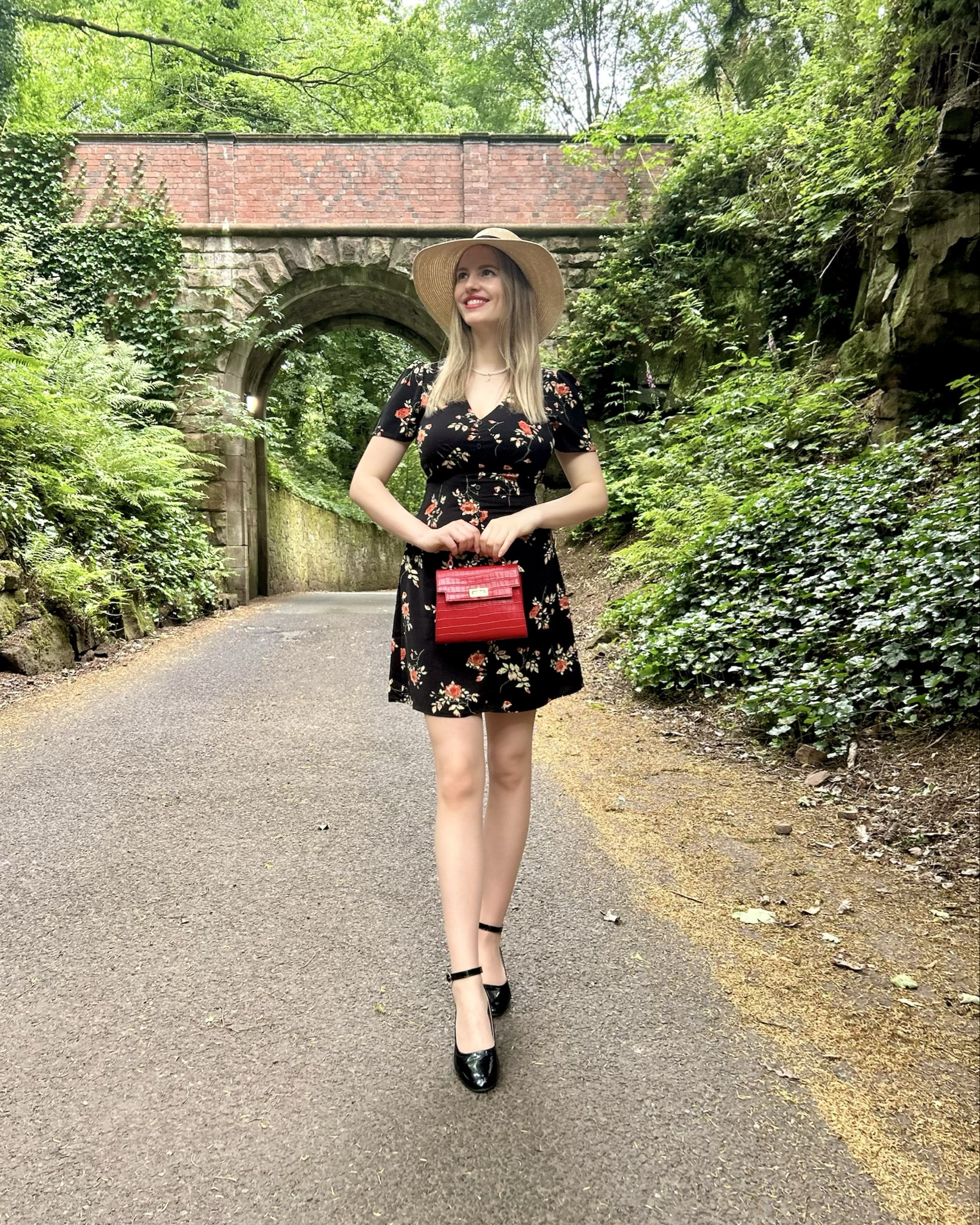 In love with this dress by Rihoas 🌹🎼 AD Discount code “lorettal88" for 20% off 

🏷️ 
#rihoas #inrihoas #fashionblogger #fashionstyle #styleinspiration #outfitinspo #outfitinspiration #summer #summerdresses #summerfashion #vintage #vintagefashion #vintagestyle #vintageaesthetic #vintageoutfit #parisian #parisienne #parisianstyle #retro #retrodress #retrofashion #nature #naturelover #自然 #时尚

#LTKstyletip #LTKdresses #LTKsummer