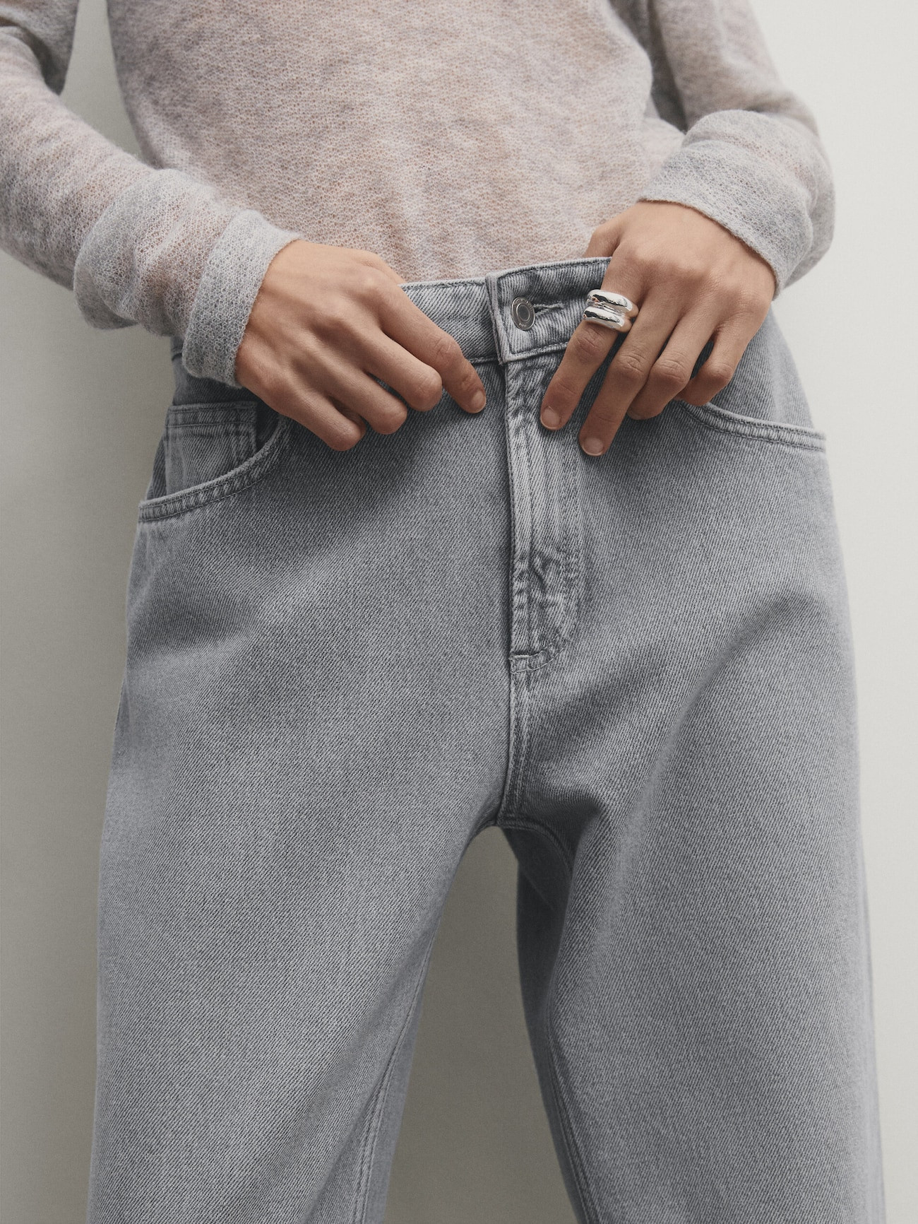 Mid-rise wide-leg full length jeans | Massimo Dutti US