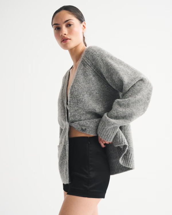 Stretch Satin Sculpt Micro Short | Abercrombie & Fitch (UK)