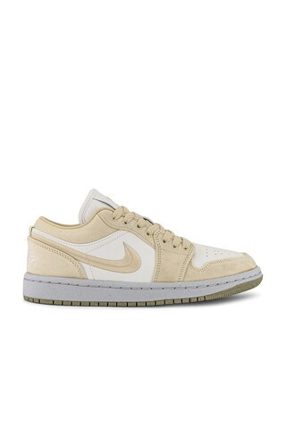 Jordan Air Jordan 1 Low Se Sneaker in Team Gold & Sail from Revolve.com | Revolve Clothing (Global)