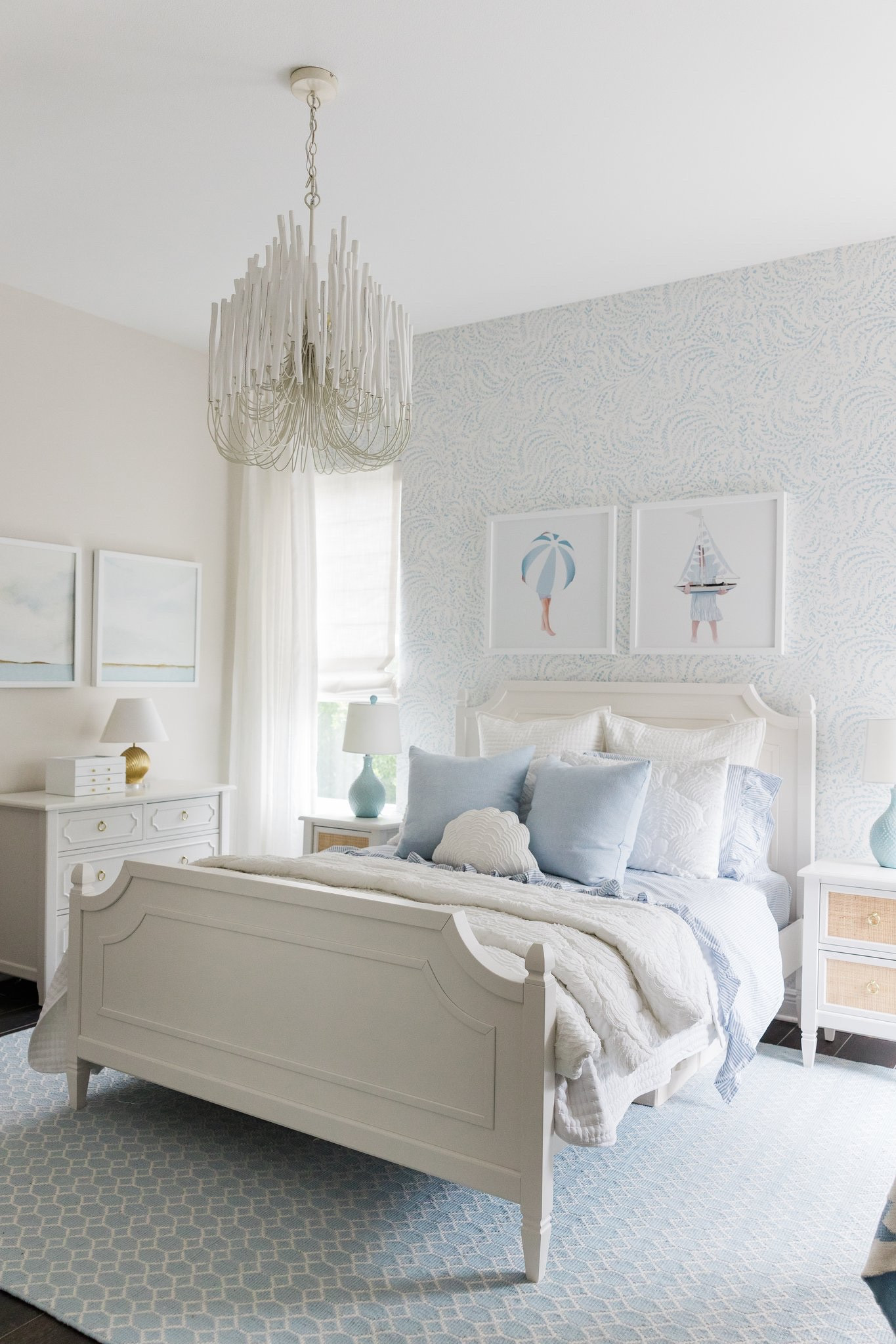 Shop this rug.... or the whole girl's room! 

#girlsbedroom 

#LTKFamily #LTKHome #LTKKids