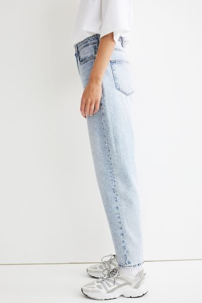 Mom Loose-fit Ultra High Jeans | H&M (US + CA)