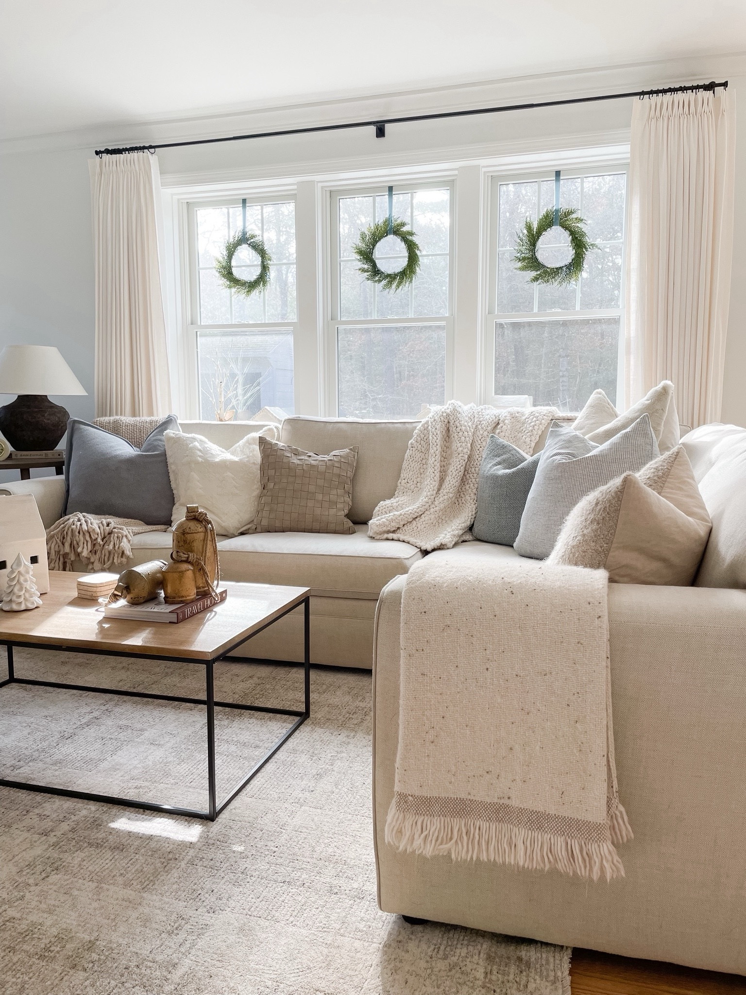 Coastal Living Room 

Holiday living room  Christmas living room styling  Home decor  Home  Home decor  Home favorites  Floral vase   Wall Art  Coastal home  coastal home decor  coffee table 

#LTKSaleAlert #LTKHome #LTKHoliday