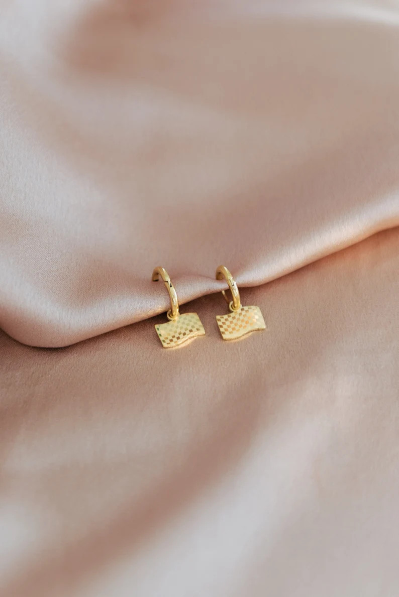 F1 Earring | Formula 1 Jewelry | Raceflag - Gridflag - Finishflag Charm Earrings | Motorsport Jew... | Etsy (US)