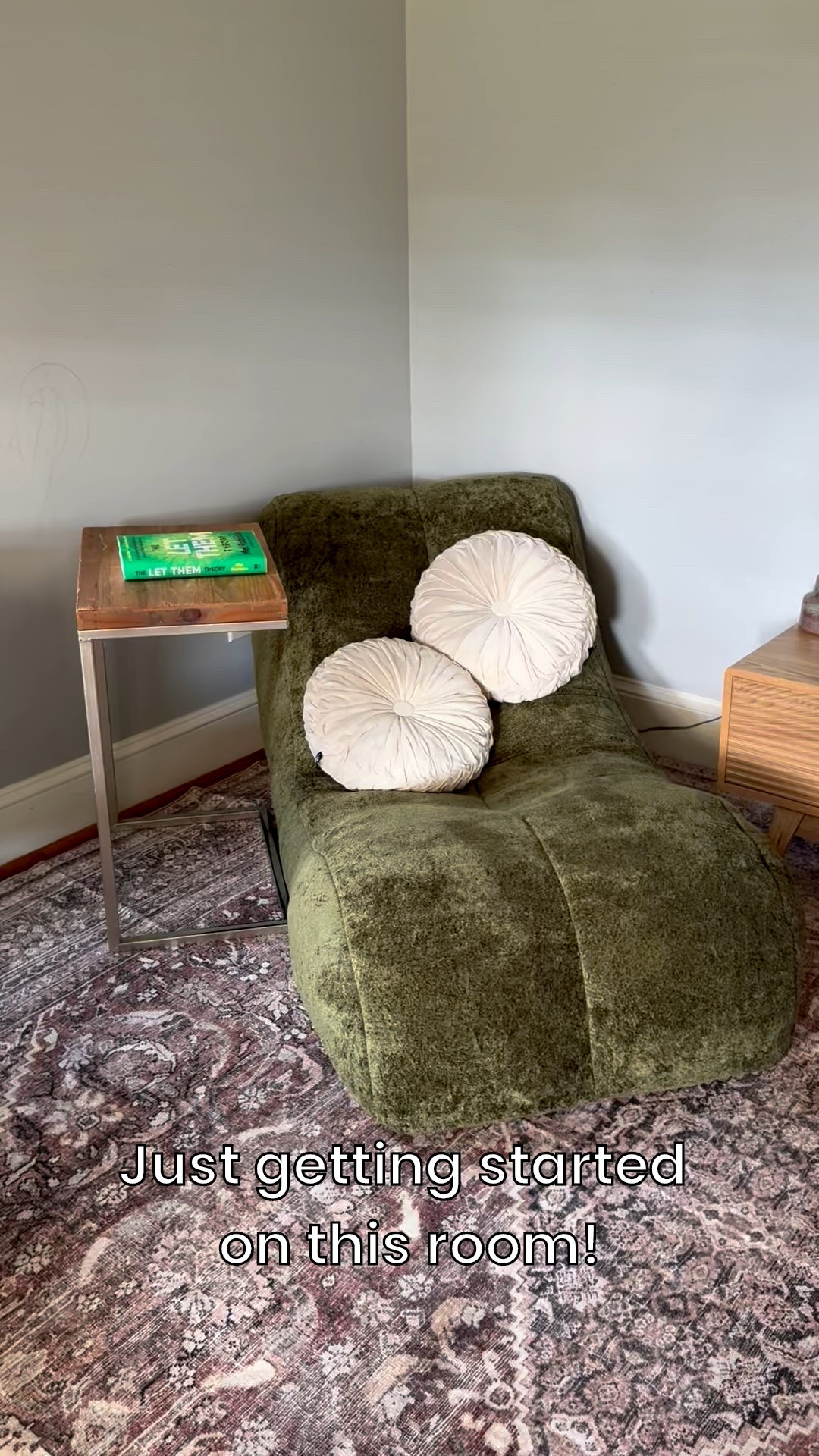 I’m just getting started on fixing up our living room but I love what I’ve done so far!

Home decor
Home decorating
Redecorating
Small spaces
Small space decor
Interior design
Amazon home decor
Wayfair home decor
Walmart home decorr

#LTKSaleAlert #LTKHome