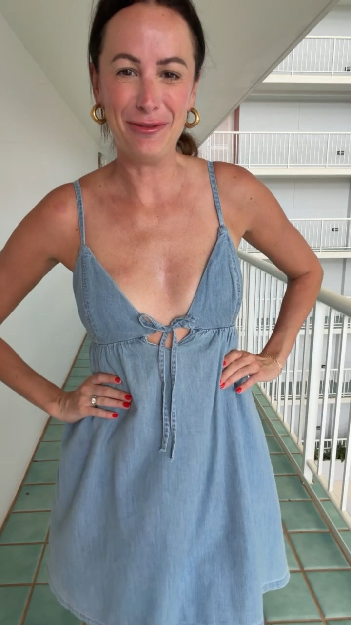 The bra free line from Abercrombie is my new favorite! This has light padding and I love that I don’t have to worry about wearing a bra or nippies with this!
It also has shorts built into it! This dress is perf for a country concert or festival or a spring day! Currently 20% off today and tomorrow! 

#LTKSaleAlert #LTKootd #LTKTall