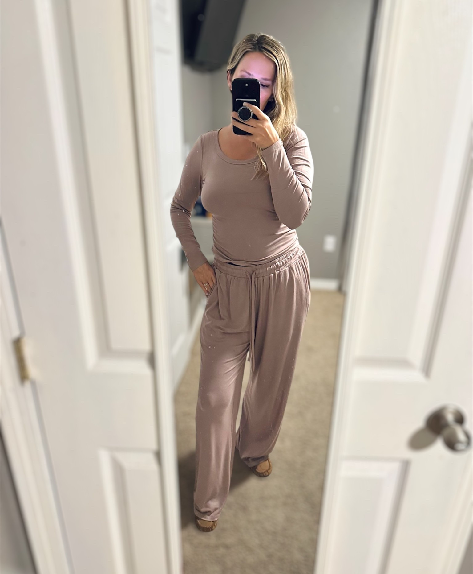 I have this Amazon matching set in three different colors. Soft, comfy and stretchy! 
#amazon #matchingsets #2pieceset 

#LTKMidsize #LTKStyleTip #LTKOver40
