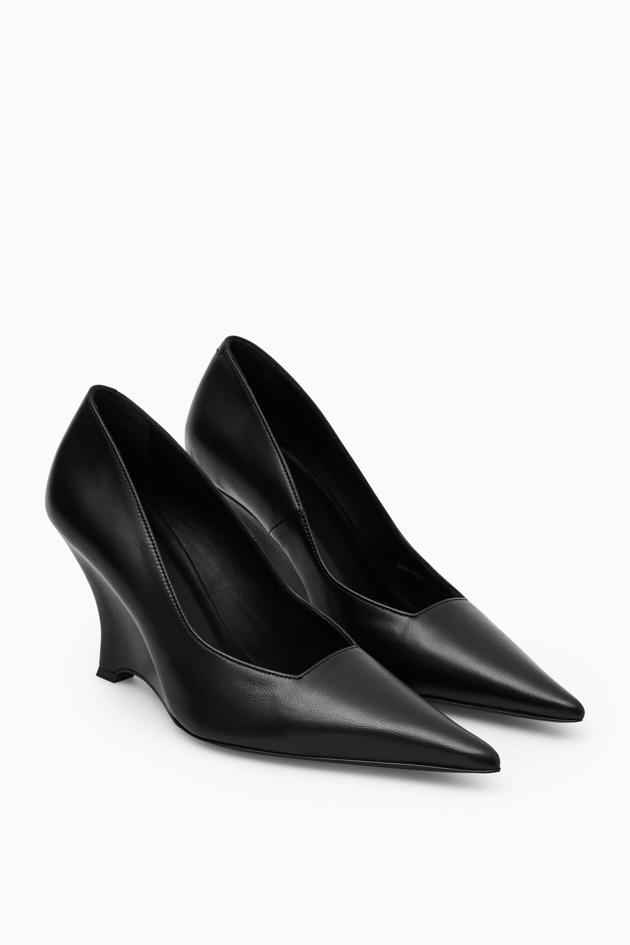 POINTED LEATHER WEDGE PUMPS | COS (AU)