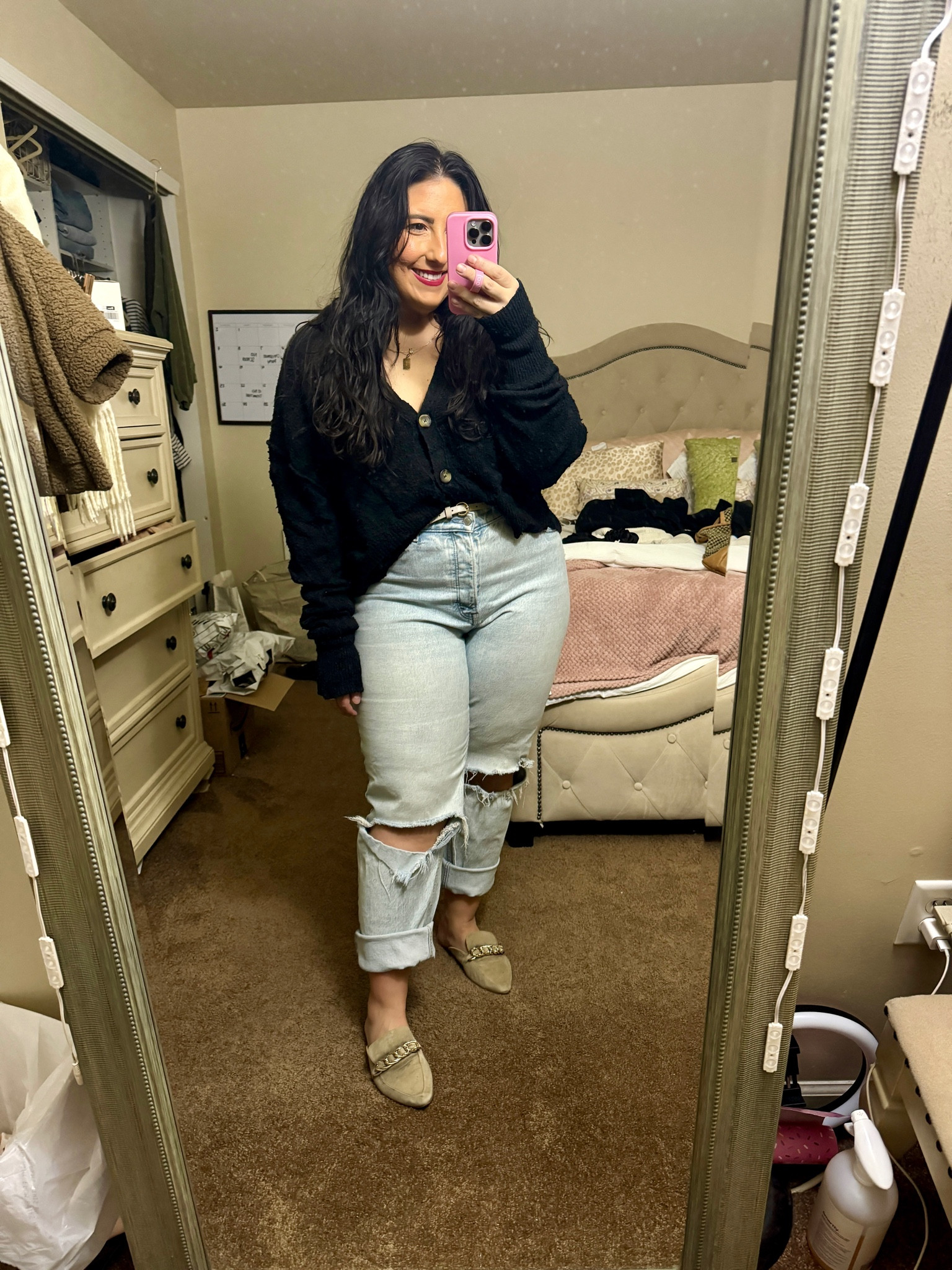 free people cardigan - L 
abercrombie curve love jeans - 32 short 
steve madden mules 

#LTKmidsize #LTKSeasonal #LTKstyletip