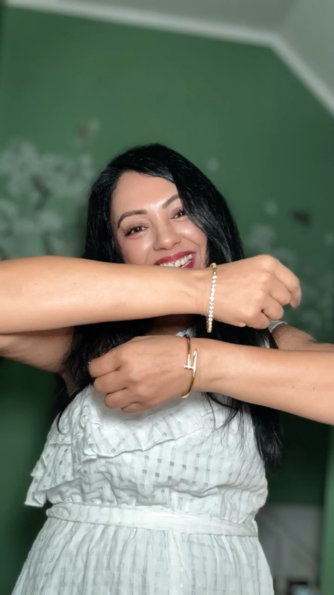 Unique blend of sophistication and versatility, perfect for layering or wear it self. These bracelets elevate your style with a radiant finish that complements any look—whether casual or formal.
In frame 🖼️ 
Tennis Bracelet Gold and Nail bracelet 
 •	Premium Stainless Steel with 18k Gold Plating.
* Water, Sweat, and Heat Resistant (No discoloration, No Tarnishing).
* Hypoallergenic and skin-friendly.

@velourajewellerycom 
#Veloura
 #VelouraJewelry
 #EverydayElegance
#ModernElegance
#rjkunjan

#LTKBeauty #LTKgrwm #LTKU