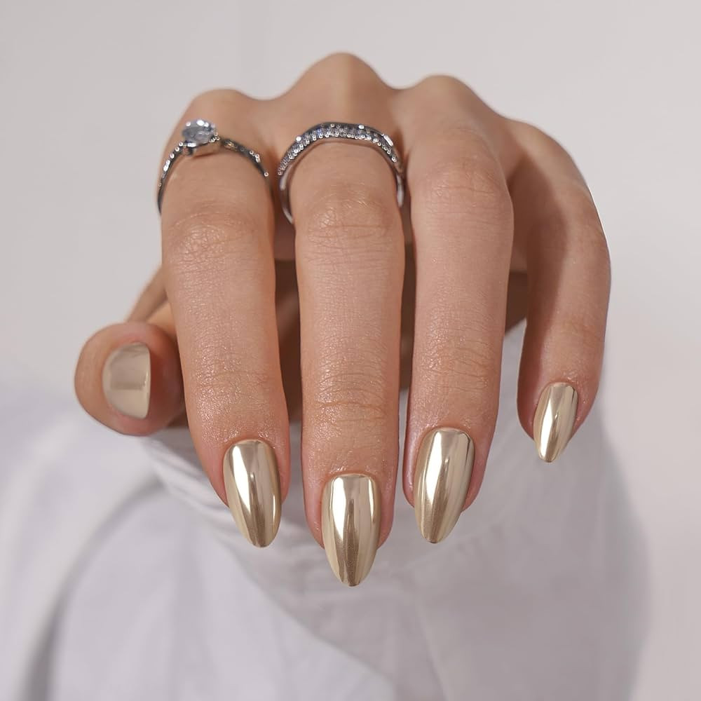 BTArtbox Press On Nails Short - Mirror Shine Silver Press On Nails Almond, Chrome Glazed Glue On ... | Amazon (US)