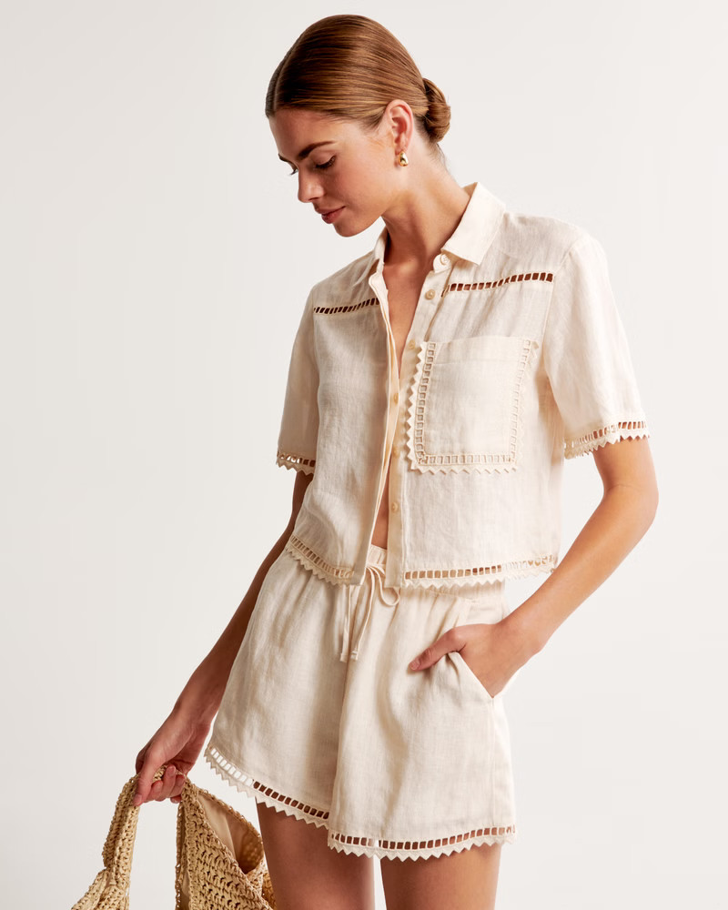 Linen Embroidered Pull-On Short | Abercrombie & Fitch (US)