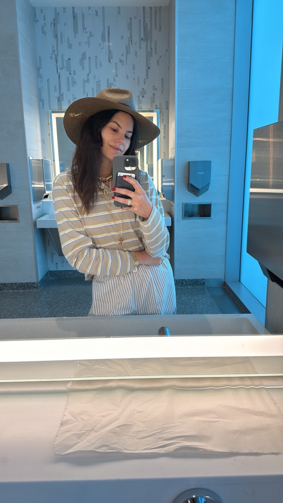 What I wore in Upstate New York! 

Women’s fashion, summer outfits, summer outfit inspo, summer fashion, summer style, trendy fashion, chic fashion, travel outfit, mom style, New York outfit inspo

#LTKSeasonal #LTKOver40 #LTKStyleTip