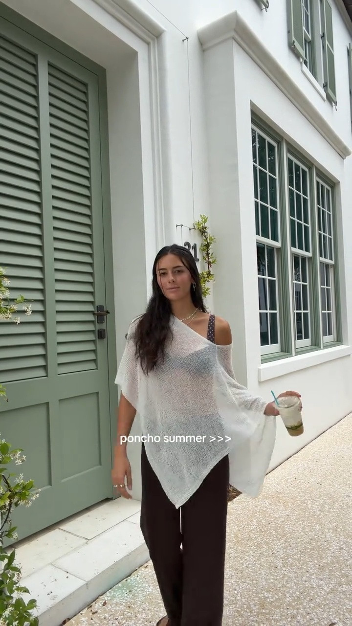 poncho summer >>>>

#LTKSeasonal #LTKootd #LTKSwim