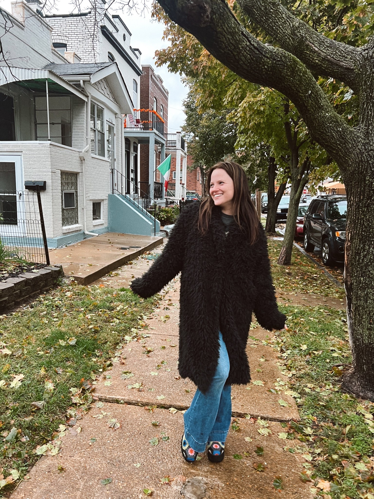 Taking a walk 

#LTKStyleTip #LTKHoliday #LTKSeasonal