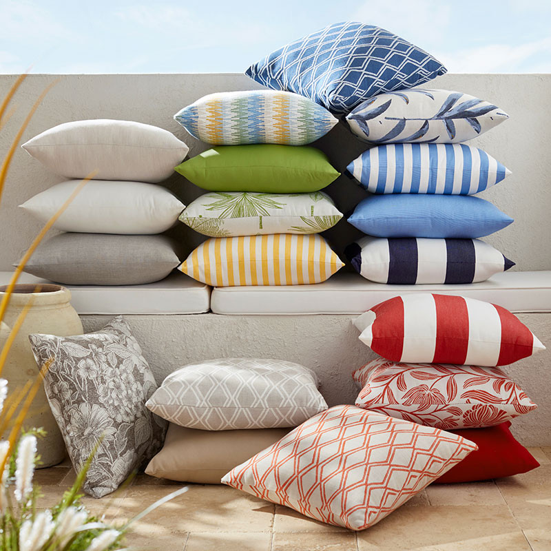 Indoor/Outdoor Toss Pillow - Sail Away Sunflower, 20 in. Lumbar | The Company Store