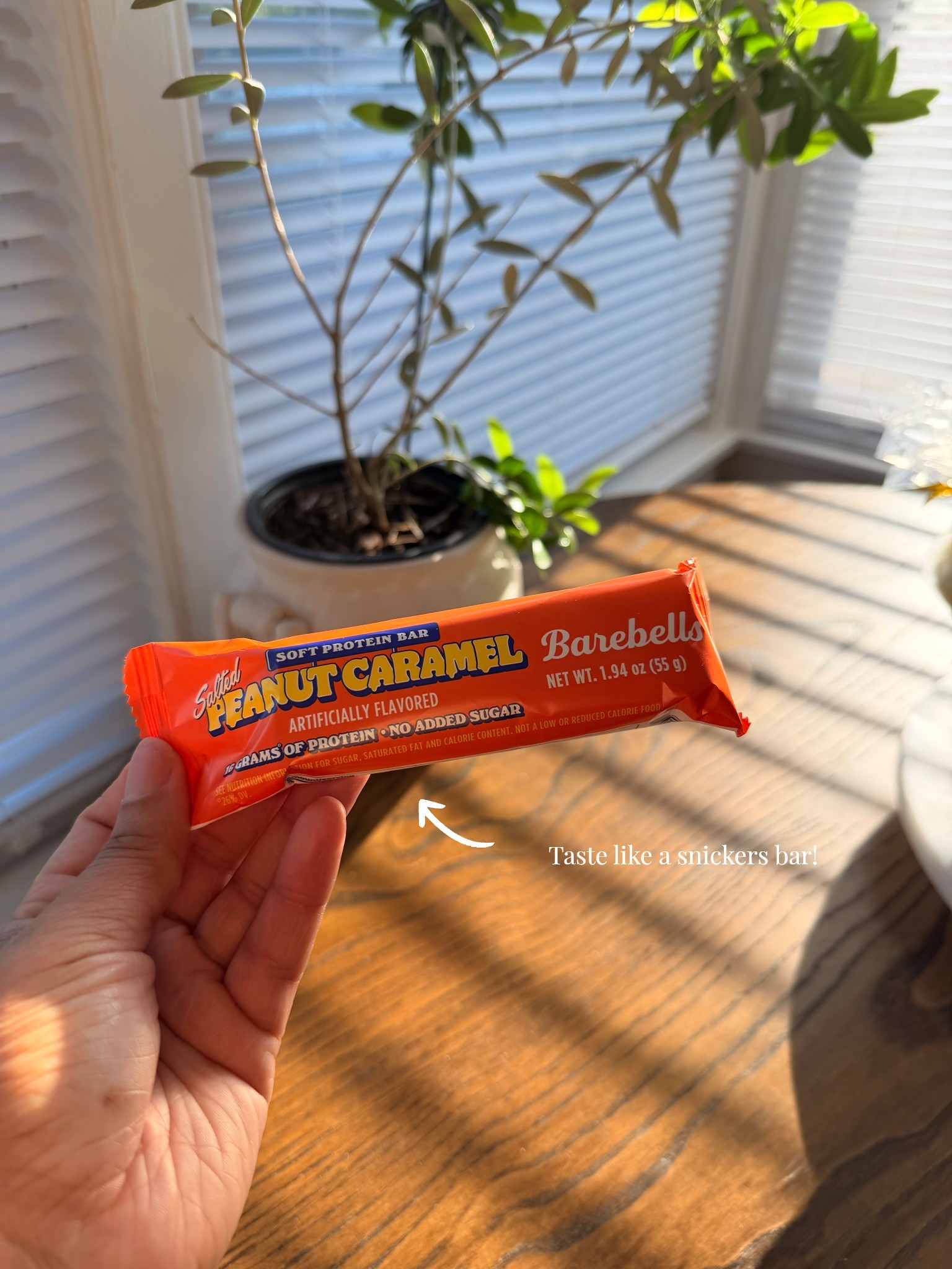 These are SO GOOD. Taste like a snickers candy bar but with 16g protein!

Barebells 

#LTKfoodie