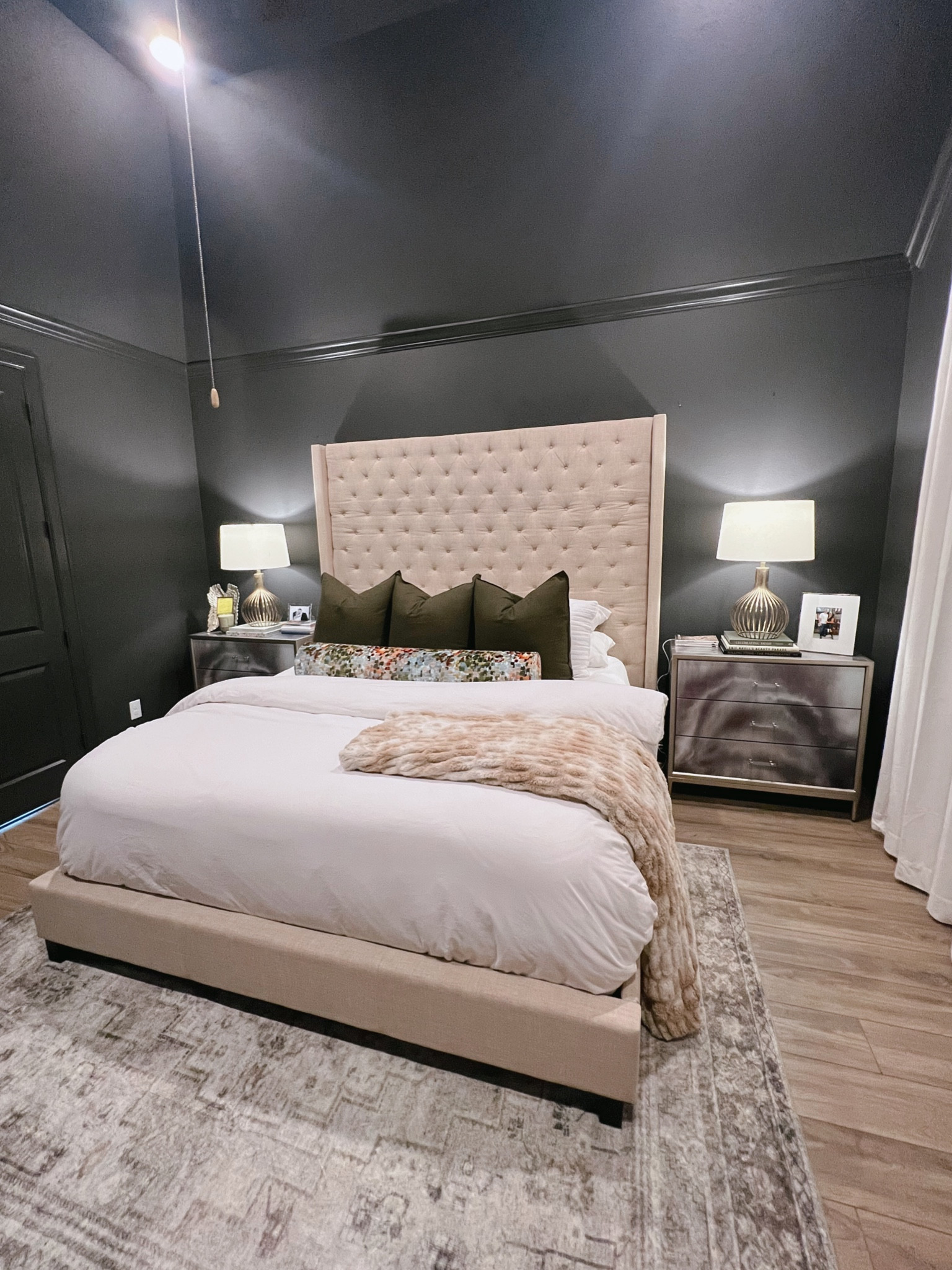 we are in love with how this room turned out! So cozy and peaceful!!! 

#homedecor, #interiordesign, home decor 

#LTKhome