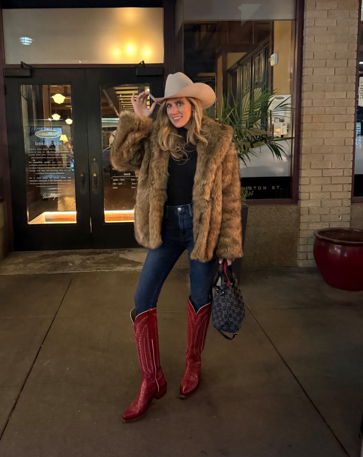 Rodeo ready! 🤠 #rodeo #westernoutfit #cowgirl 

#LTKootd