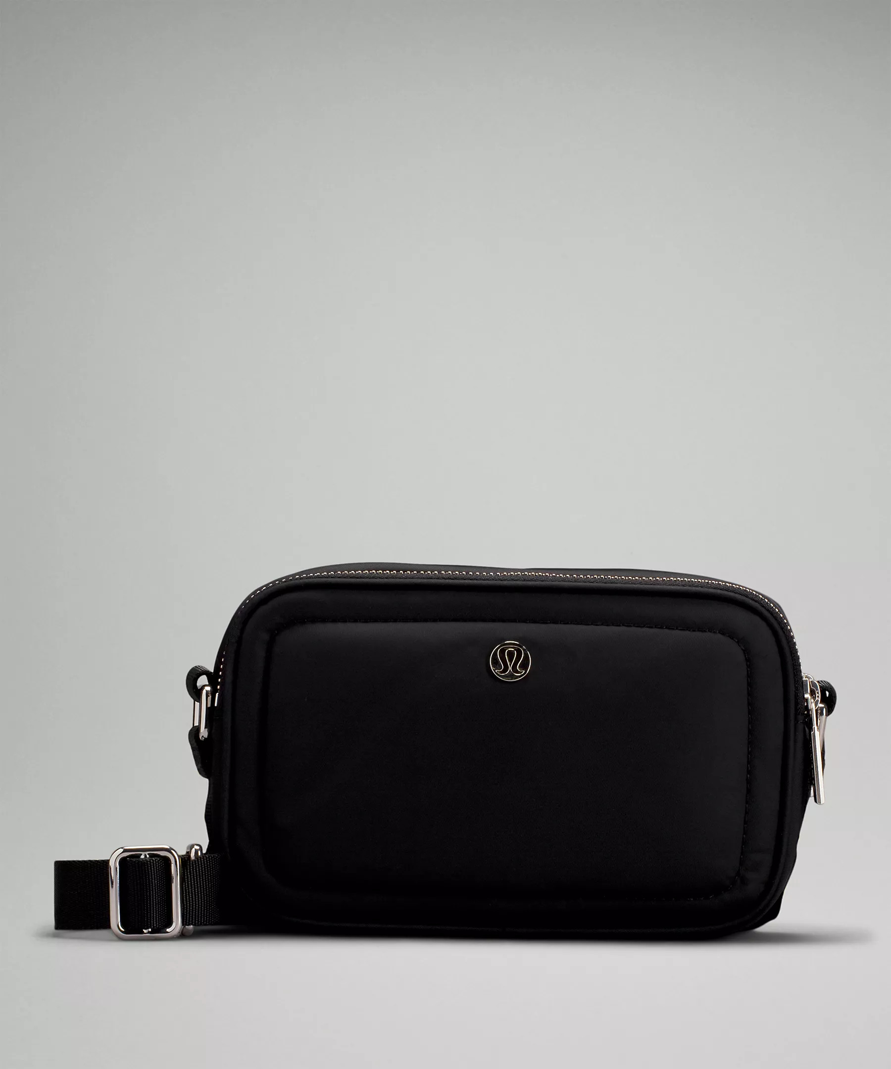 Crossbody Camera Bag 2L | lululemon (CA)