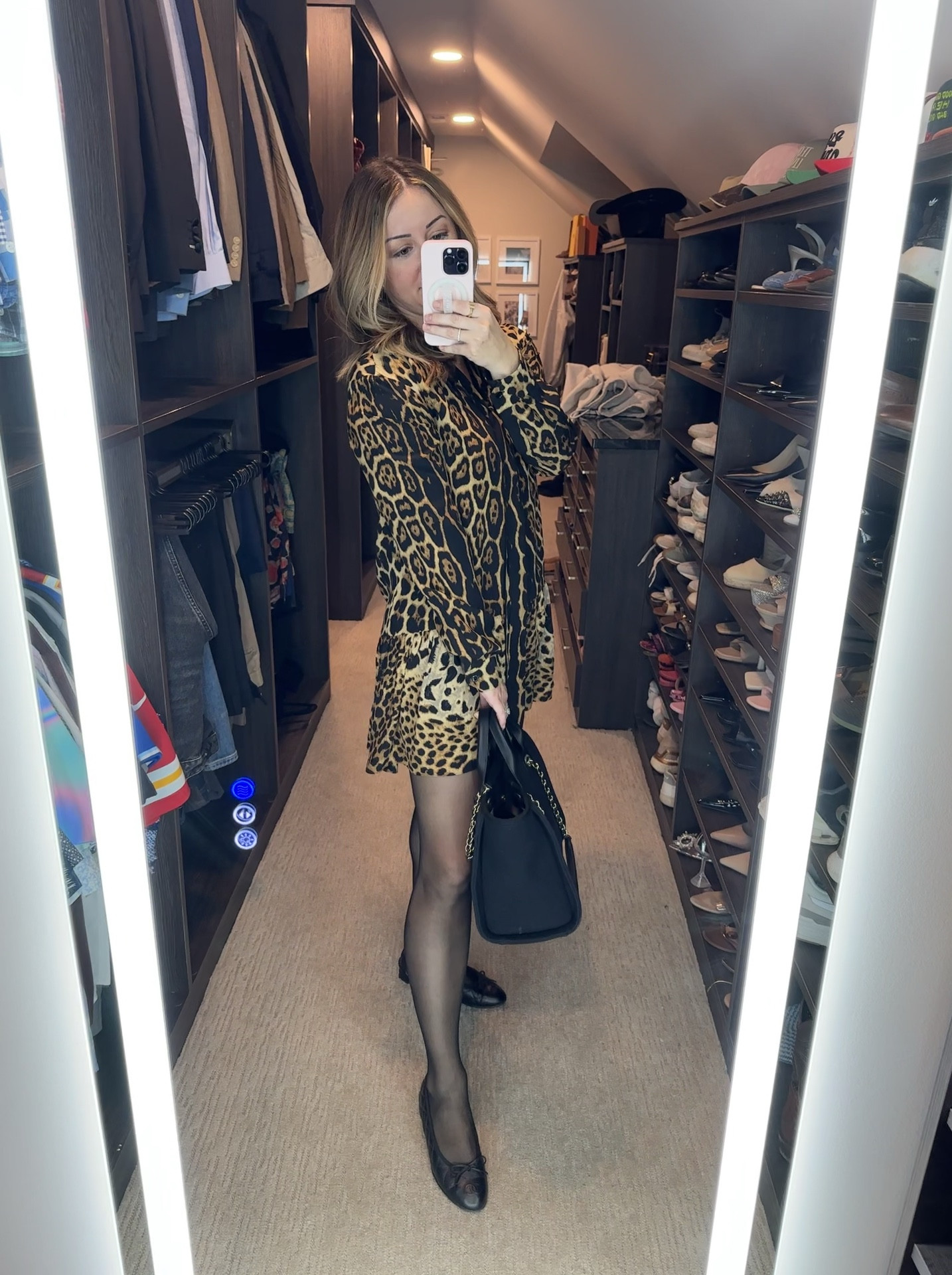 🐆🐆🐆 buying secondhand is the best and I always find the good on #therealreal last season YSL, fits smaller I always size up in YSL.