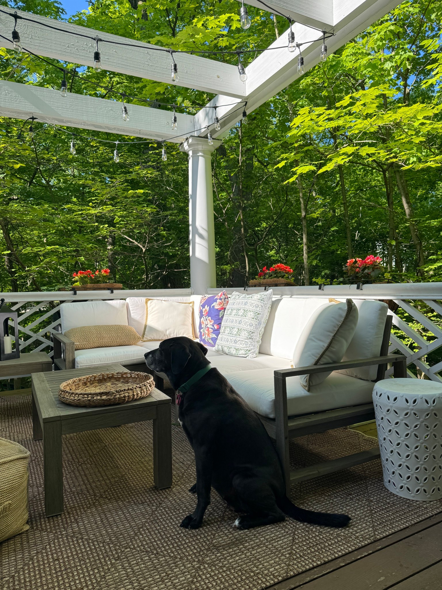 It’s getting warmer, and deck season is so close! I cannot wait! Sharing our outdoor sectional sofa - and rounded up a few other lovely outdoor sofas for when that time comes. Hoping it’s soon! ☀️🌸