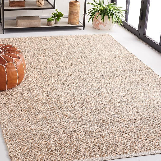 SAFAVIEH Natural Fiber Collection Area Rug - 5' x 8', Natural & Beige, Handmade Farmhouse Boho Co... | Amazon (US)