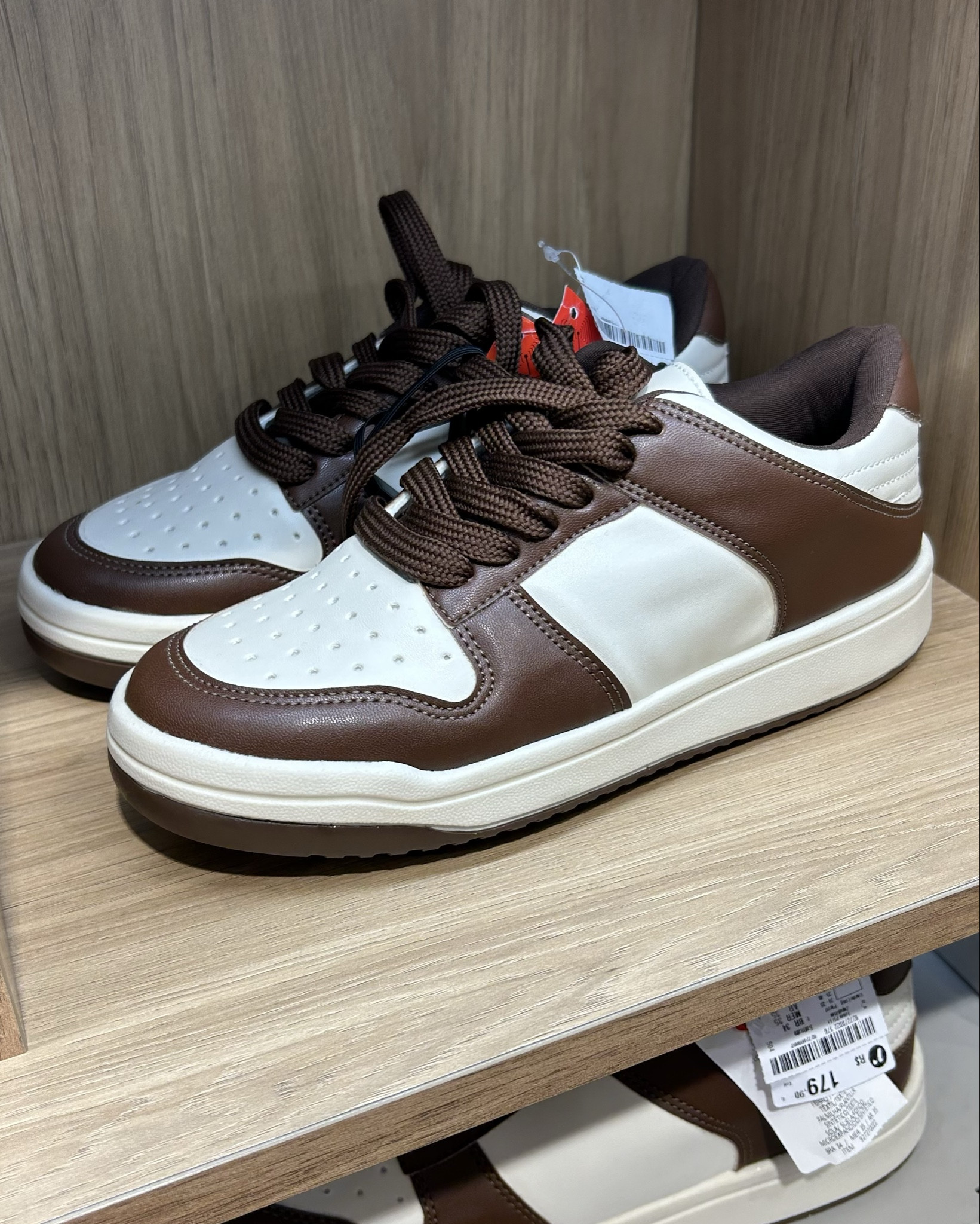 Tênis Renner em PU. Lindo! 