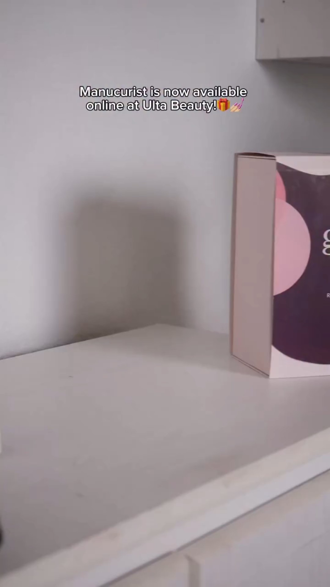 Everything you need for a 20-minute at-home gel manicure… in one little box 💅✨ And now that Manucurist is finally at Ulta Beauty, holiday gifting just got way easier. @manucurist @ultabeauty #ManucuristPartner #UltaBeautyXManucurist #Ultabeauty #holidaygiftideas #nails

Green Flash Set $89, shade Prune.