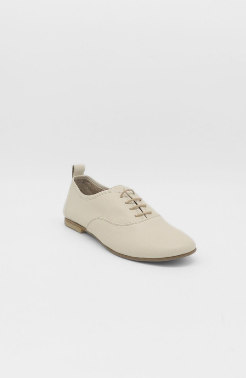 STIVALI NEW YORK Maku Oxford Flats in Ivory Leather at Nordstrom, Size 5 | Nordstrom
