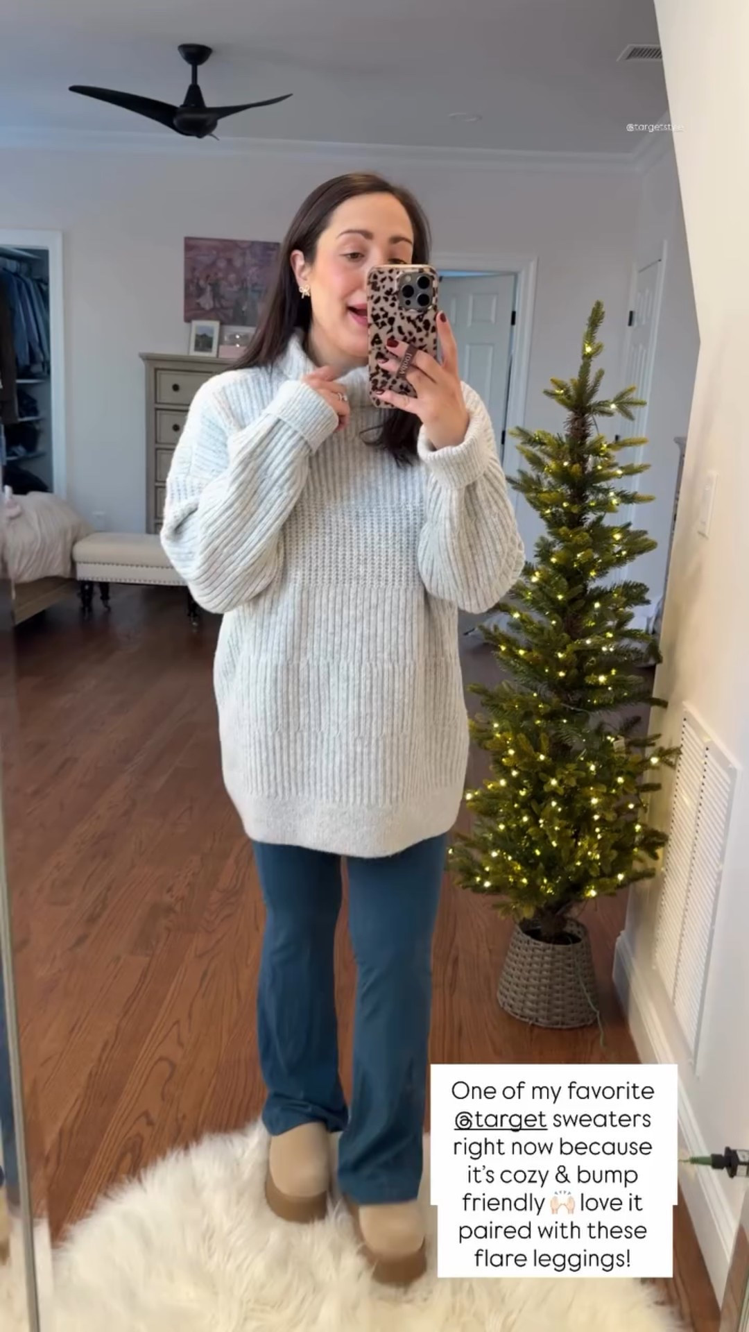 One of my favorite @target sweaters right now because it’s cozy & bump friendly 🙌🏻 love it paired with these flare leggings! @targetstyle