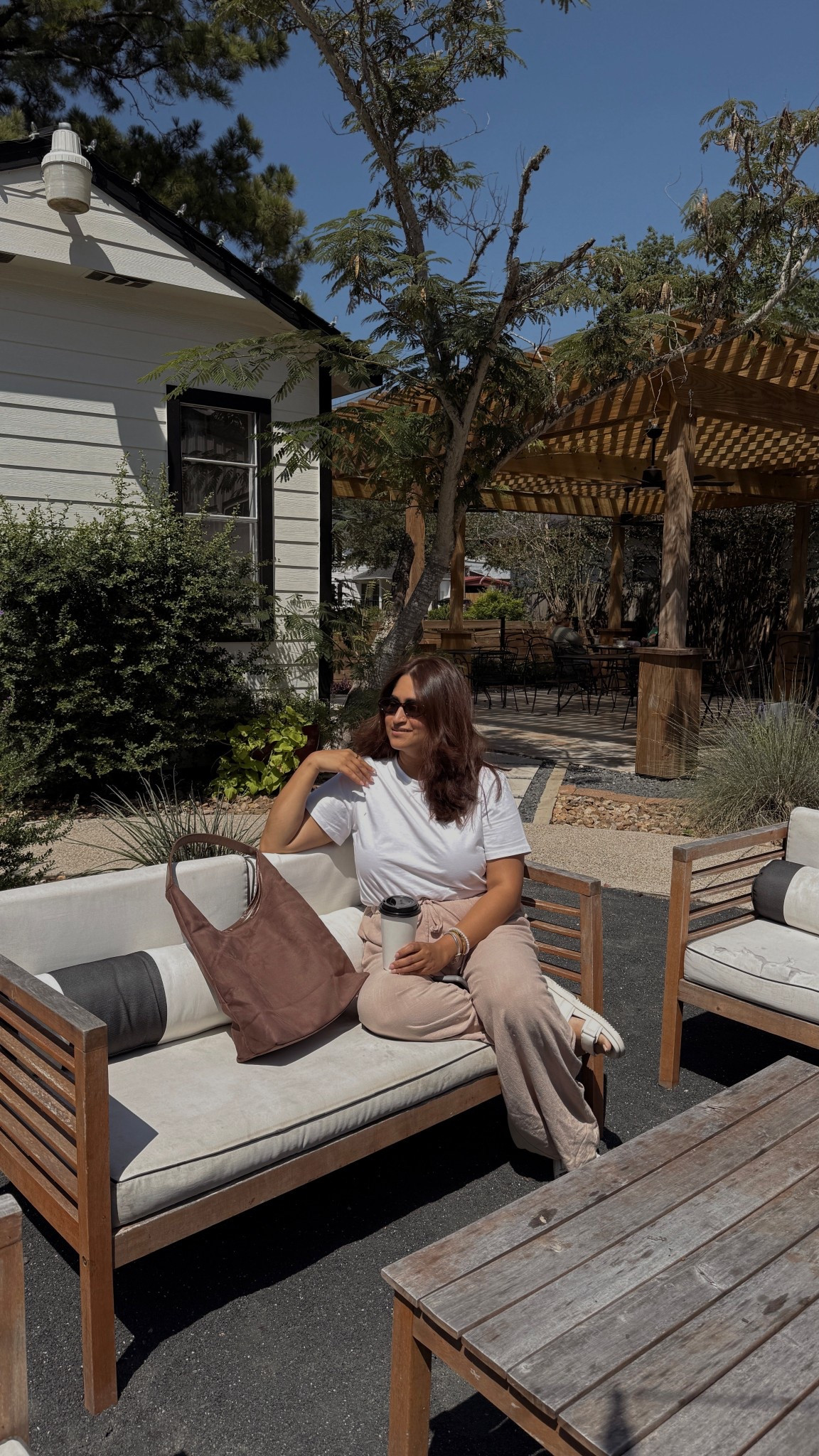 Fall outfit for warmer weather? #falloutfits #amazonfashion #whitetee #linenpant #suedebag

#LTKFindsUnder50 #LTKSeasonal #LTKStyleTip