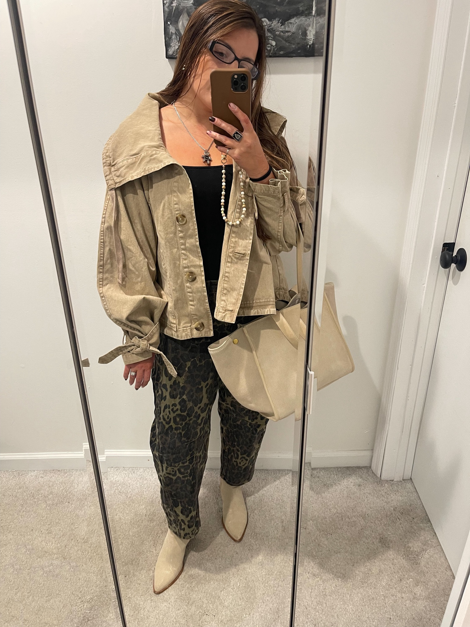 Obsessed with this lewwwk! 

Jacket: Free People 🧥 
Jeans: Amazon - Free People dupe! 👖 
Booties: Matisse (linked exact pair from Amazon but if you shop on Matisse’s website for other styles, contact me for a discount code!!!) 👢 
Purse: Margot New York - Jamee Double Handle Tote in Beige 👜 

#LTKSeasonal #LTKStyleTip