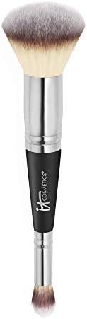 Amazon.com: IT Cosmetics Heavenly Luxe Complexion Perfection Brush #7 - Foundation & Concealer Br... | Amazon (US)