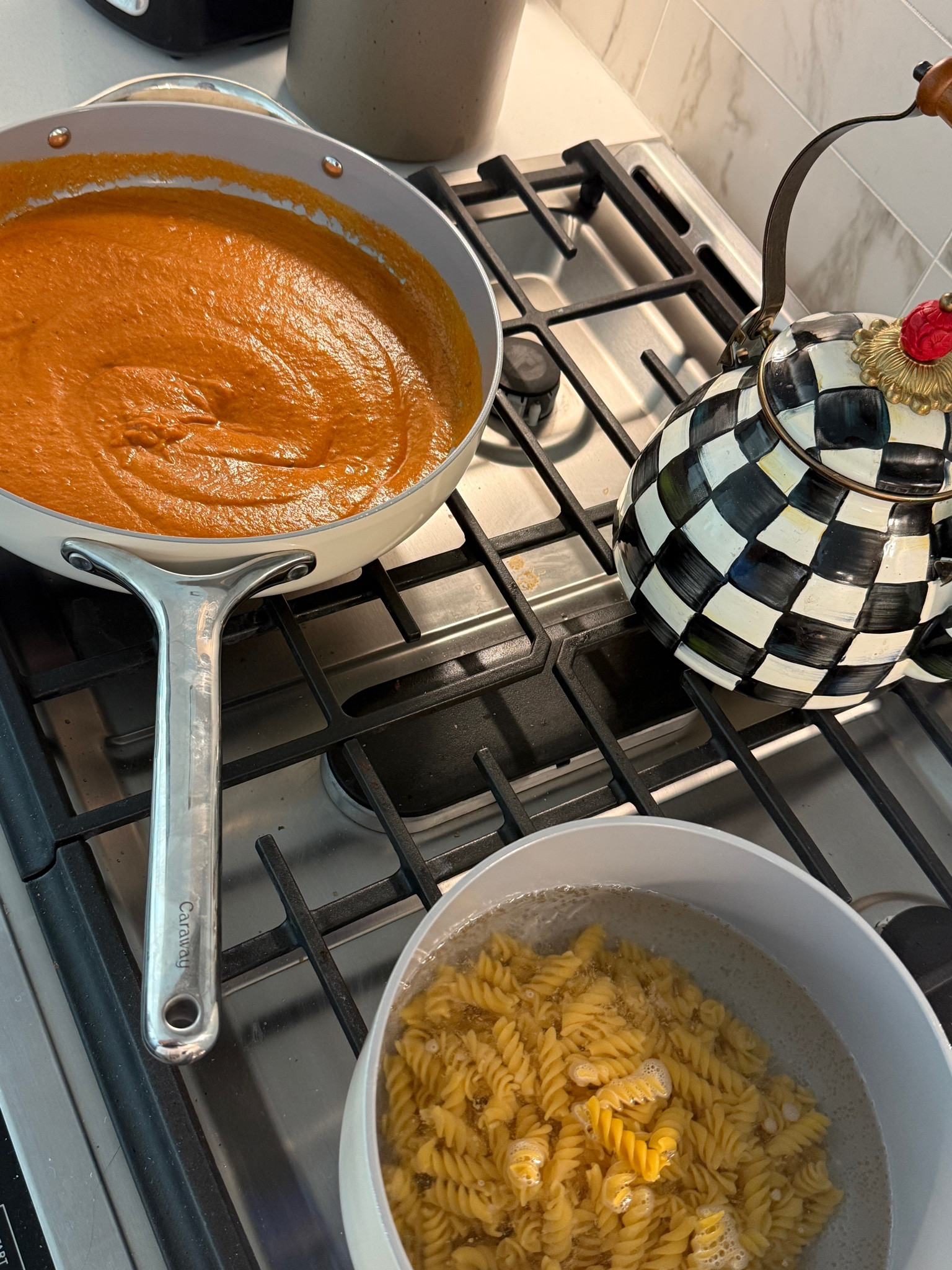 the best pans known to mankind, such a good mother’s day gift btw!! 

#LTKfoodie #LTKmomlife #LTKMothersDay
