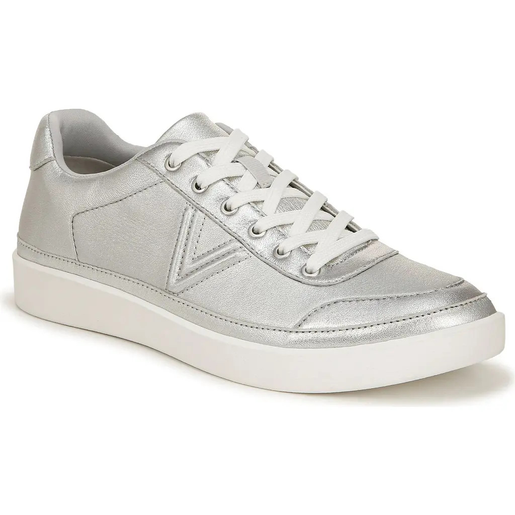 Vionic Emery Low Top Sneaker in Silver at Nordstrom Rack, Size 7.5 | Nordstrom Rack