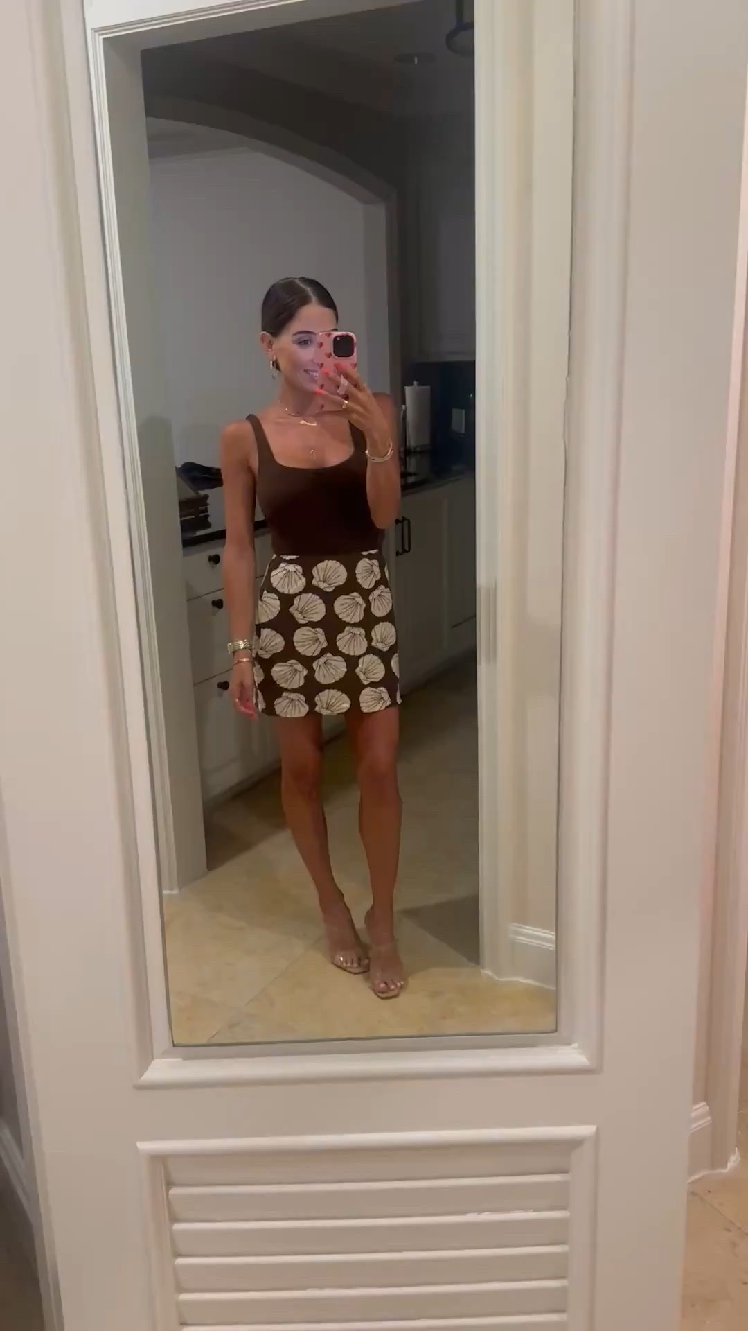 Linen shell skirt size xxs 

#LTKPetite #LTKSummerEdit #LTKSaleAlert