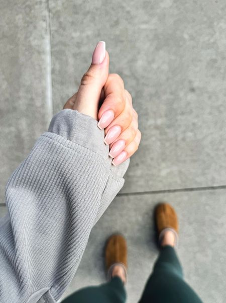 Neutral nails and spring look for the mama on the go! 

#LTKmidsize #LTKfitness #LTKSeasonal