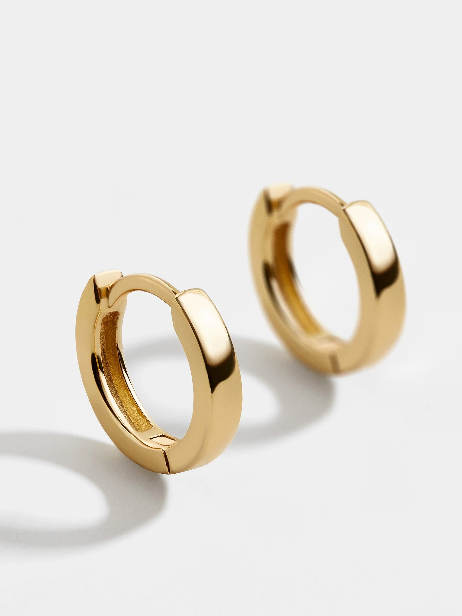 Magra 18K Gold Earrings | BaubleBar (US)