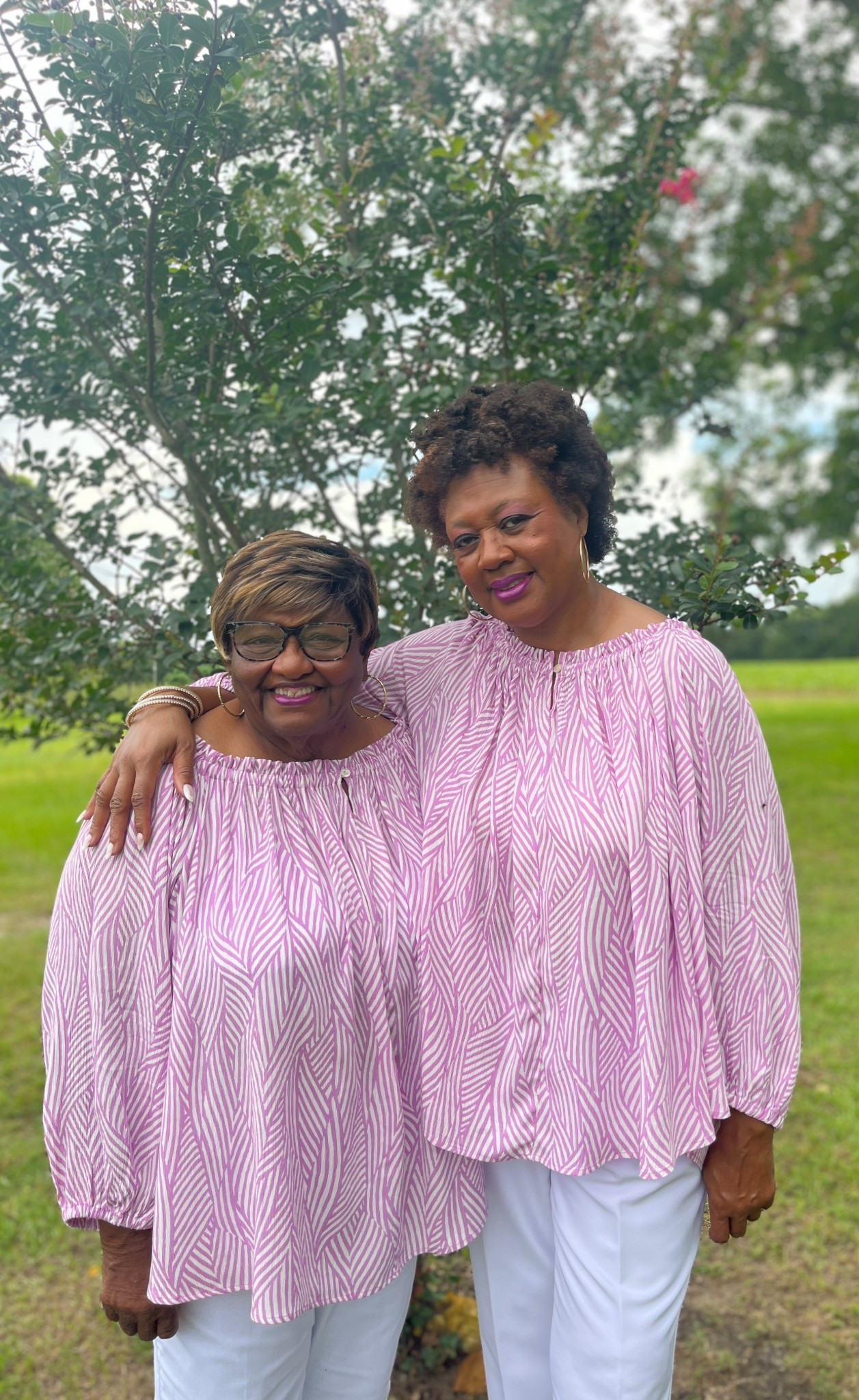 Twinning with mom! #momandme 
Perfect top

#LTKStyleTip #LTKSummerEdit #LTKSeasonal