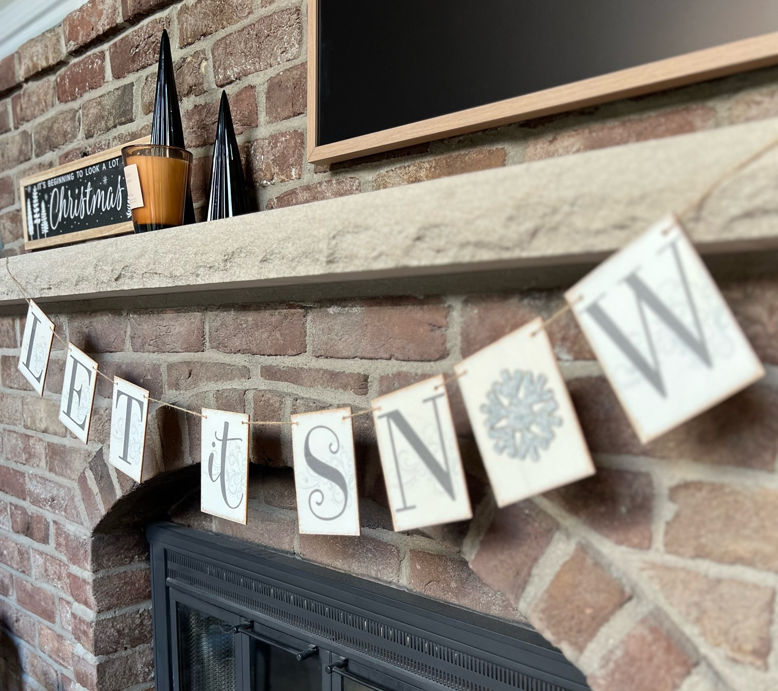 Holiday decor
Christmas decor
Let it snow banner
Mantle decorations
Fireplace decorations 


#LTKfindsunder50 #LTKhome #LTKSeasonal