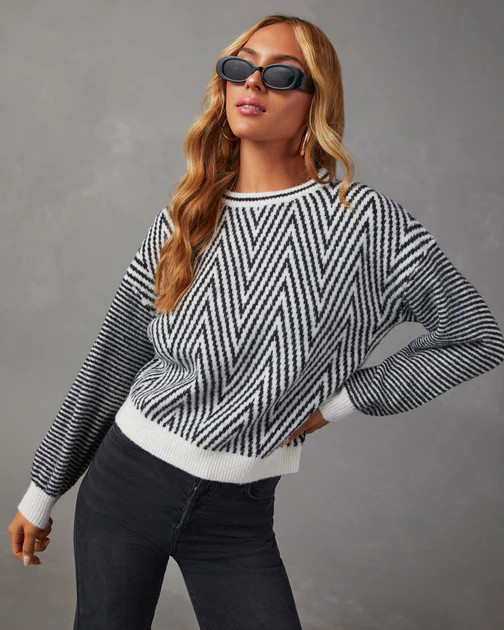 Open Book Chevron Pullover Sweater - Ivory/Black | VICI