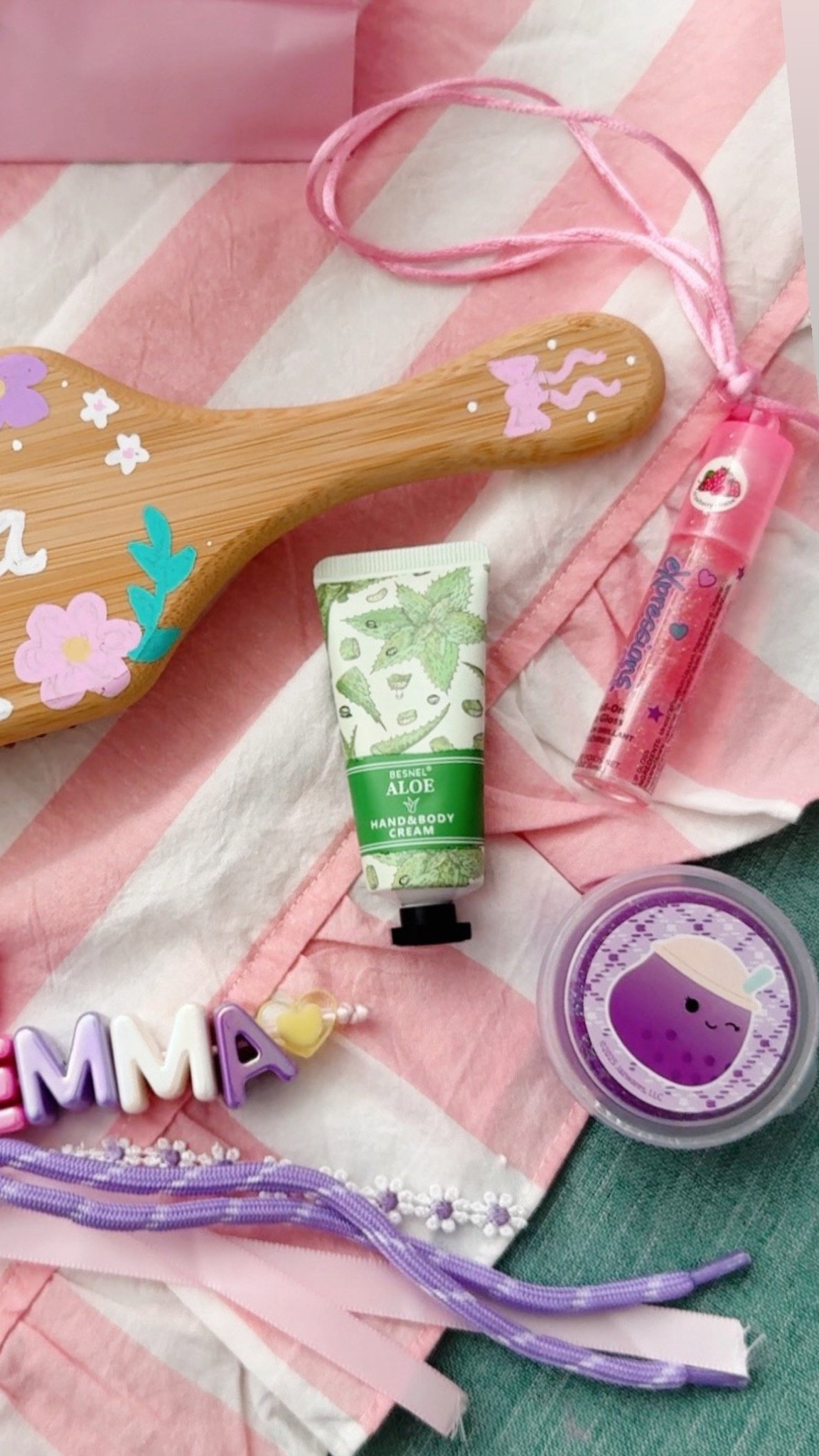 What’s inside the goodie bags? Aka the girls scavenger hunt prize? 3 things my 10 year old picked!

#LTKmomlife #LTKKids #LTKSeasonal