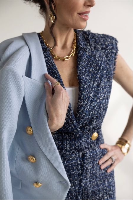 Shades of blue 💙

Blue blazer, blue dress, tweed, Balmain, Tiffany and Co, gold jewelry, light blue, dark blue, spring outfit

#LTKstyletip #LTKSeasonal