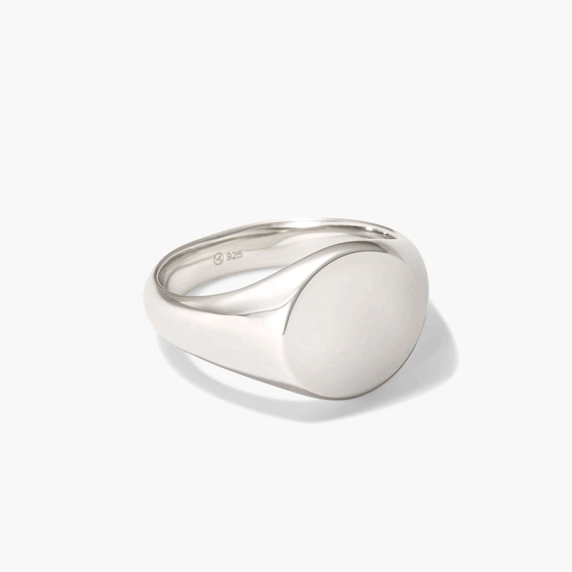 Sterling Silver Bold Round Signet Ring - Jewelry | Mejuri | Mejuri Fine Crew