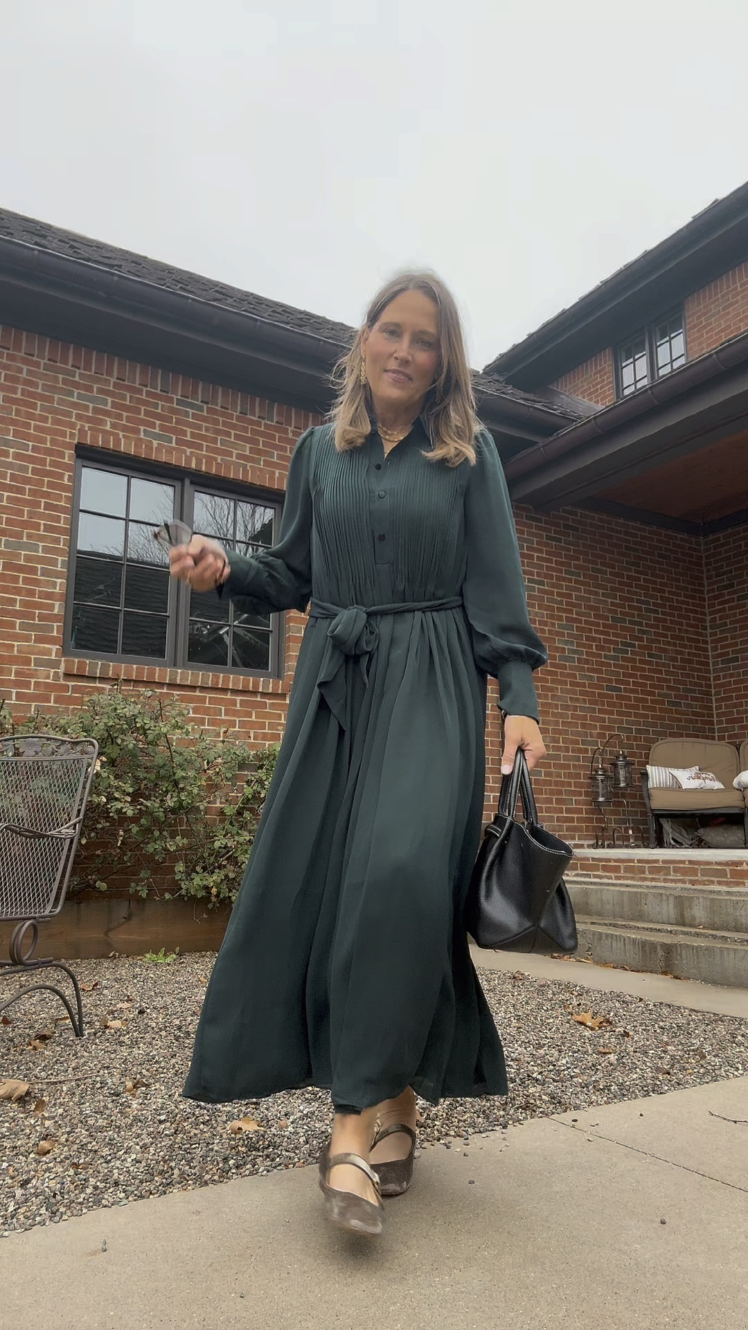 I love this dress!!  

#LTKHoliday #LTKOver40 #LTKVideo