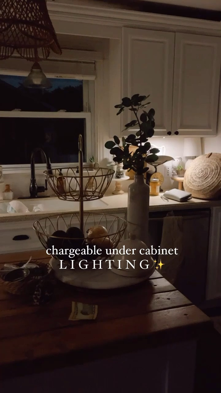 Chargeable under cabinet lights! ✨ these are a must have to give you that custom built kitchen. Currently 40% off and only $26 for a 4 pack

#LTKhome #LTKFind #LTKsalealert
