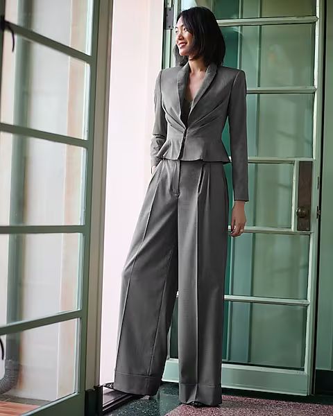 High Waisted Pleated Wide Leg Pant | Express