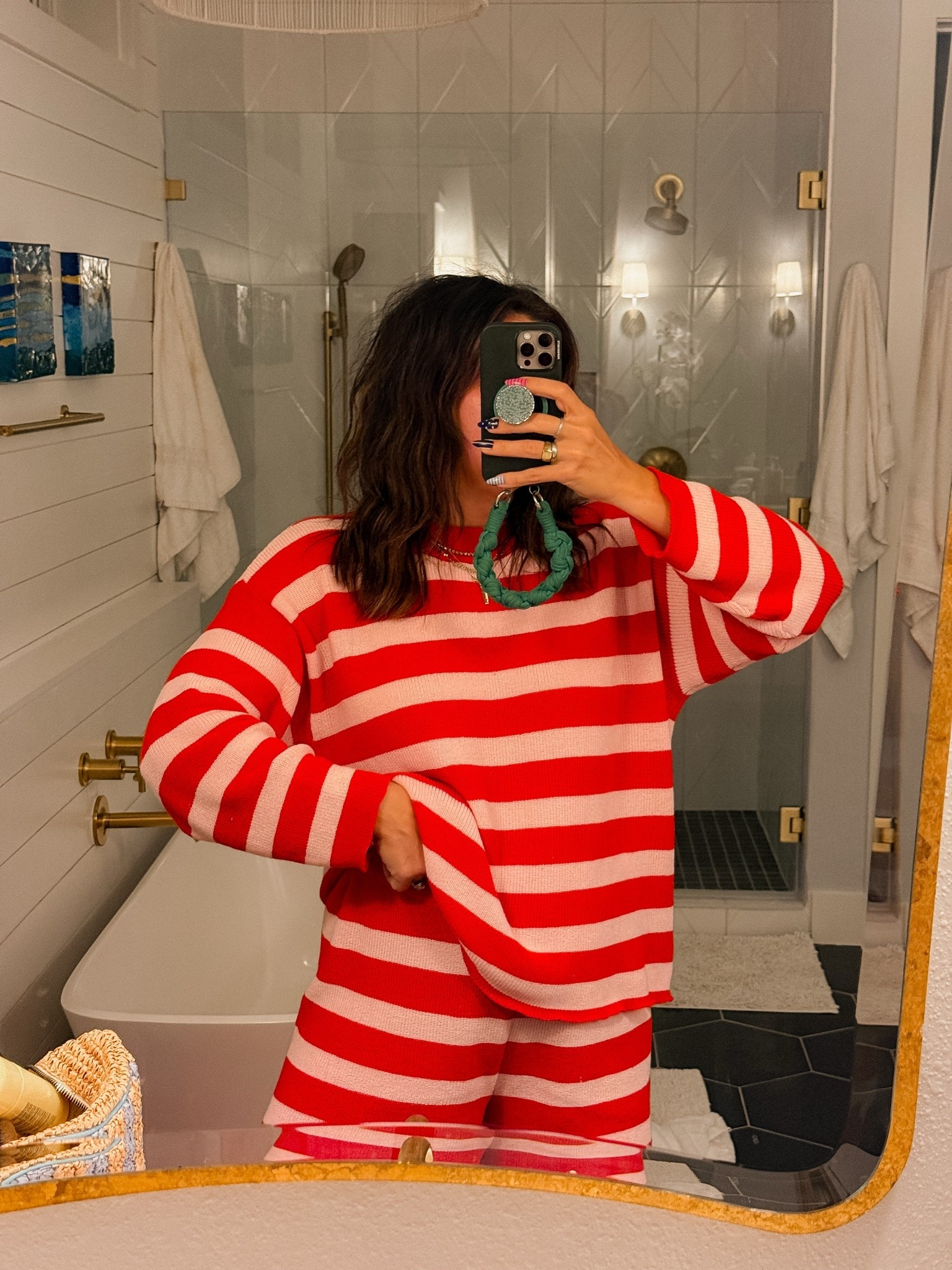 I now have this in 3 colors. #ad
I get the XL

#LTKootd #LTKOver40 #LTKMidsize